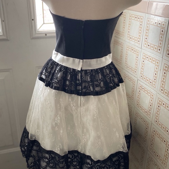 Jessica McClintock for Gunne Sax black & white retro prom dress, sz 7 strapless. - Picture 2 of 13